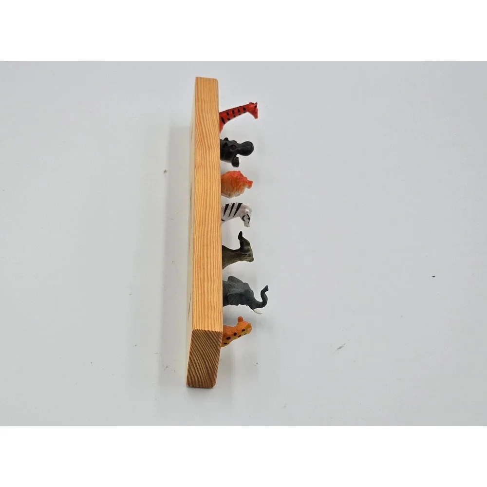 Rare Kikkerland Pack Rack Animal Jewelry Organizer Steph Mantis Safari Wall Hook